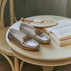 Woman Igi&Co Moccasins And Slip Ons-Laminated Taupe Women'S Leather Loafers